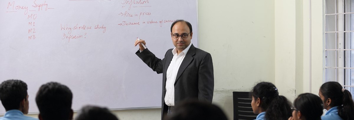 CLAT + BBA coaching in Hyderabad